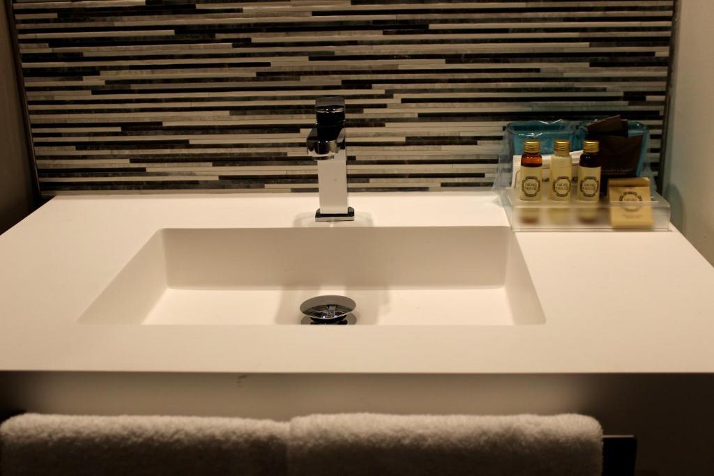 פארו Aqua Ria Boutique Hotel חדר תמונה